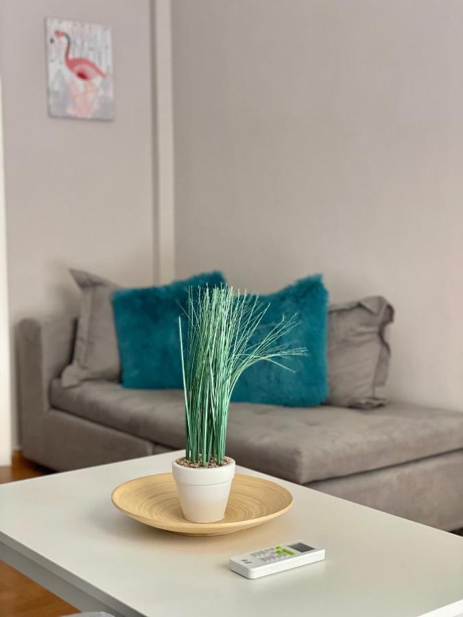 Vivian Modern Apartment Athens Exterior photo