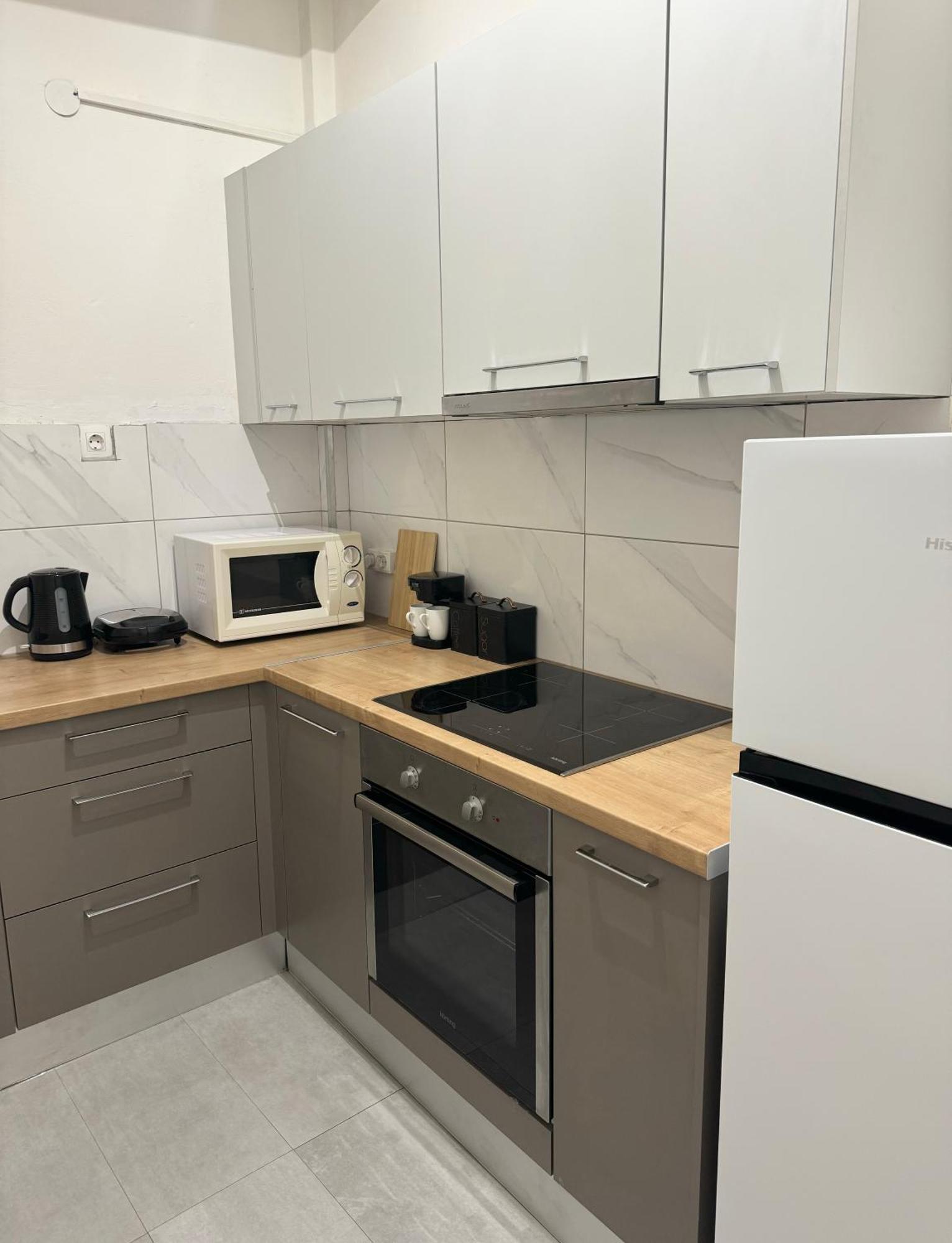 Vivian Modern Apartment Athens Exterior photo
