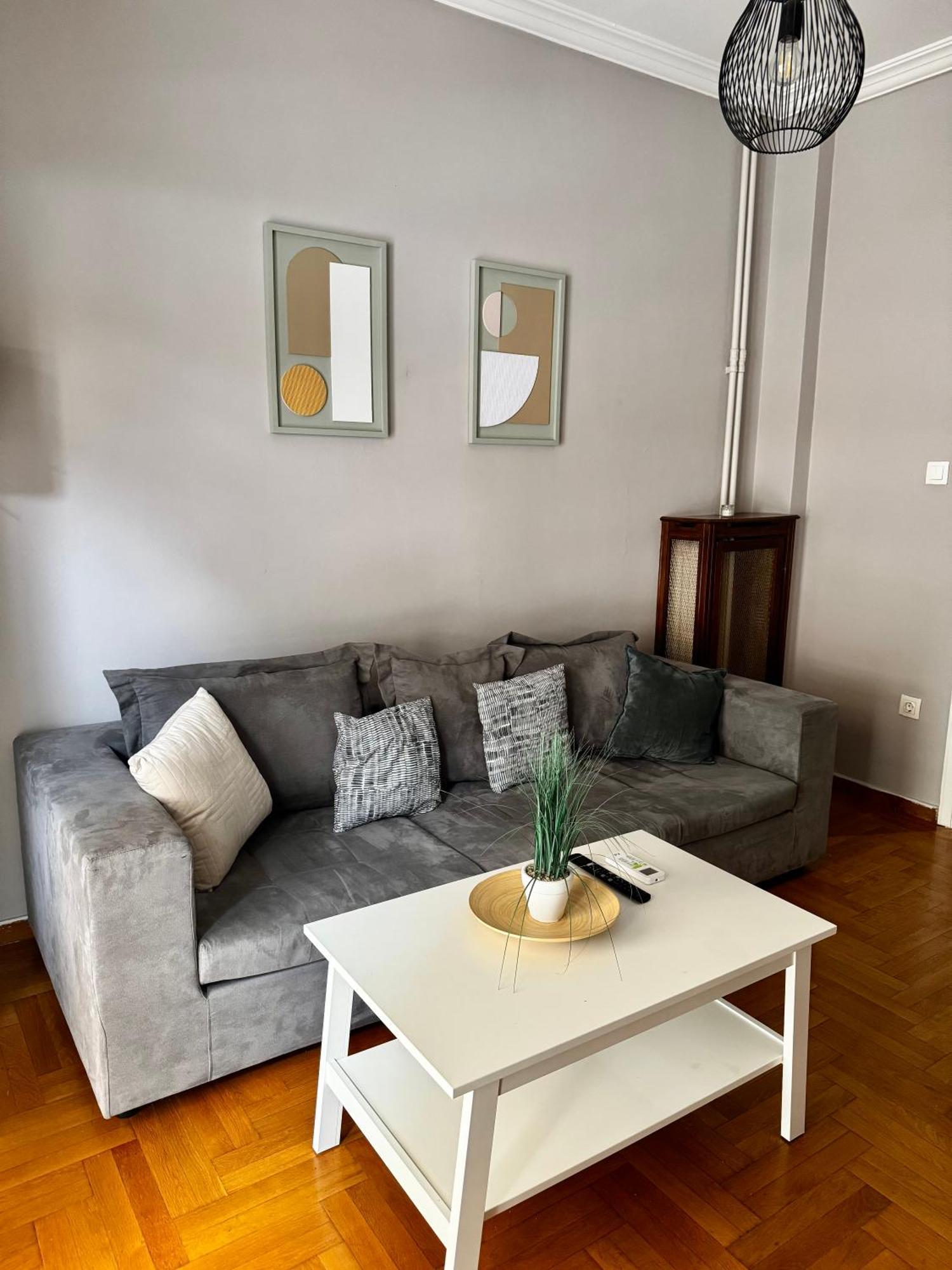 Vivian Modern Apartment Athens Exterior photo